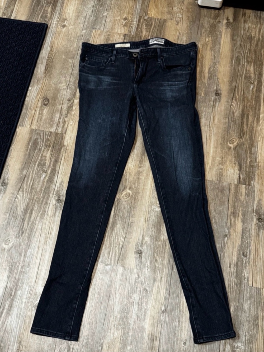 AG Adriano Goldschmied The Legging Super Skinny
